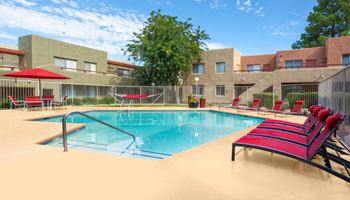 pool and pool area at Zona Verde Apartments in Tucson AZ